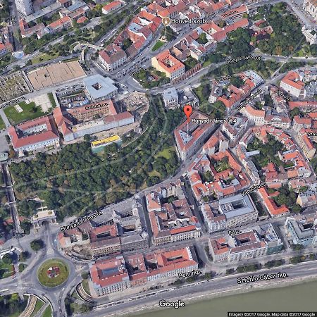 Logement Sous Le Chateau Budapest Esterno foto